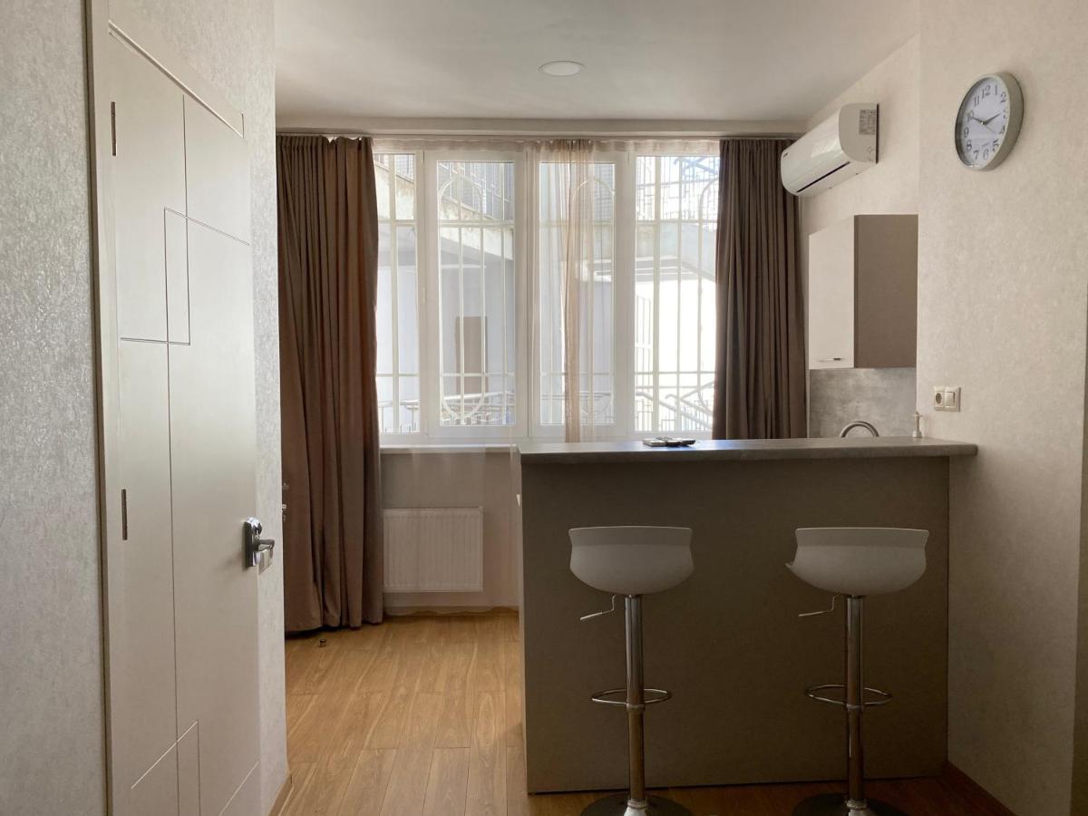 Liberty Apartment Tbilisi ภายนอก รูปภาพ