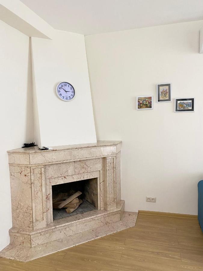 Liberty Apartment Tbilisi ภายนอก รูปภาพ