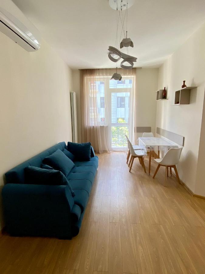 Liberty Apartment Tbilisi ภายนอก รูปภาพ